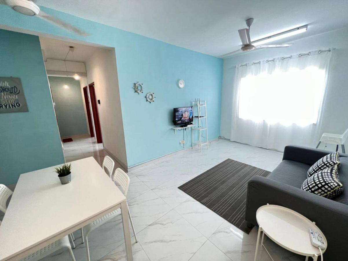 Seaview Holiday Apartment 2 - Free Wifi & Netflix Κουάλα Τερενγκάνου Εξωτερικό φωτογραφία