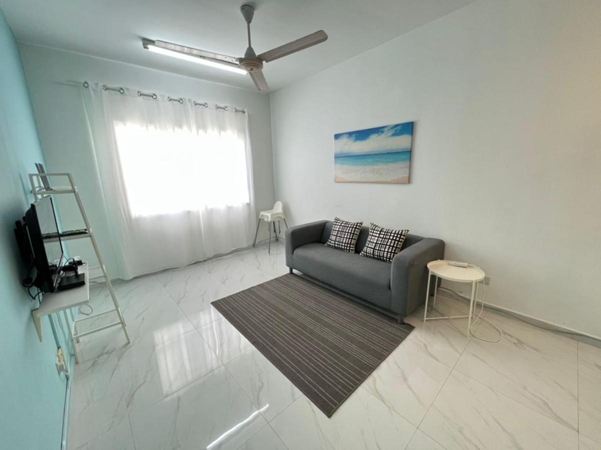 Seaview Holiday Apartment 2 - Free Wifi & Netflix Κουάλα Τερενγκάνου Εξωτερικό φωτογραφία